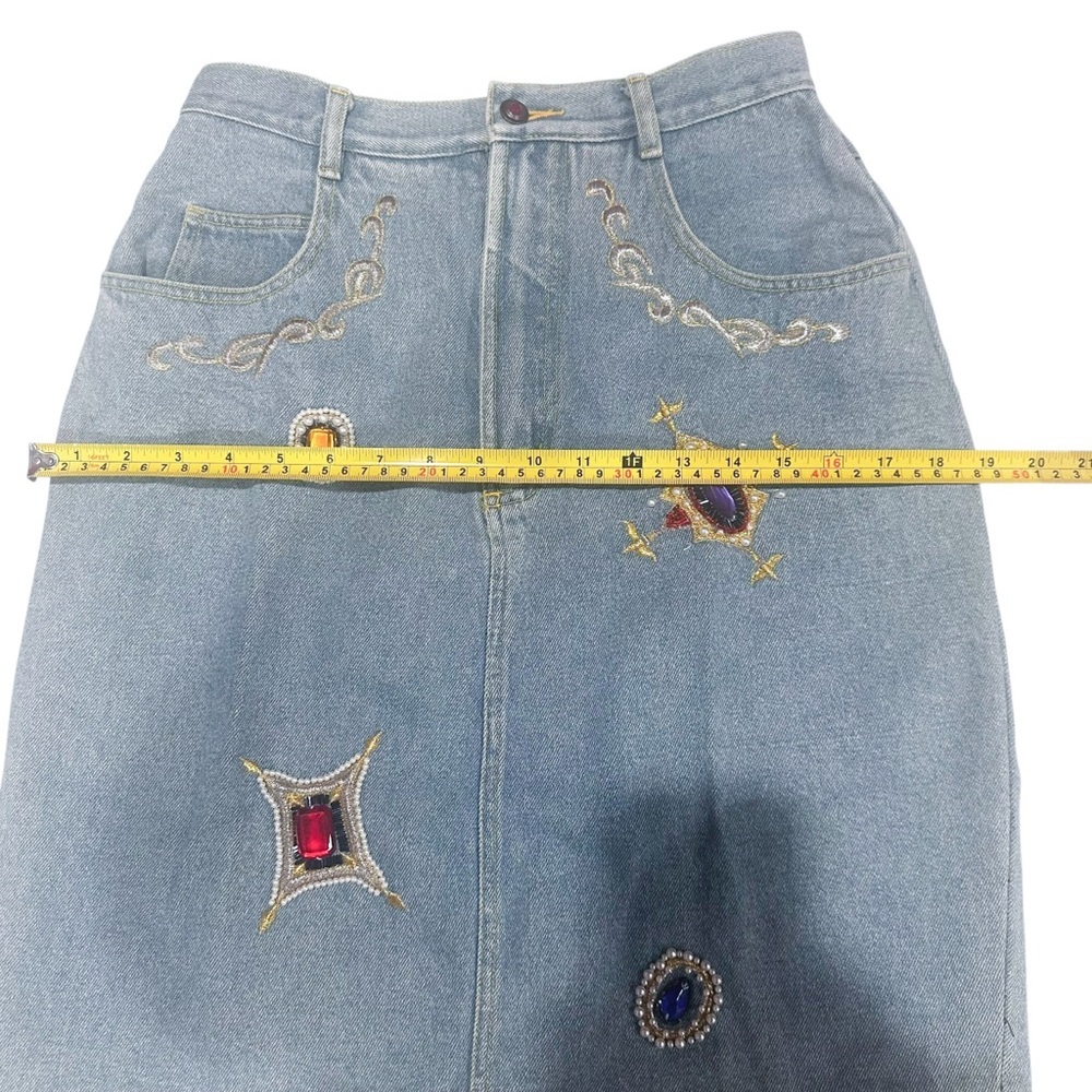 Cedars Embellished Denim Skirt; Y2K-era embellished denim skirt; Size 10 - Picture 9 of 10